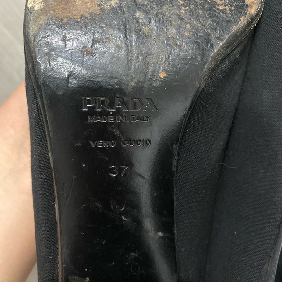 Prada heels size 37 - Picture 5 of 5